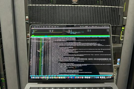 ออกแบบ ติดตั้ง และให้คำปรึกษาด้าน Server, Storage, Network และระบบ ...